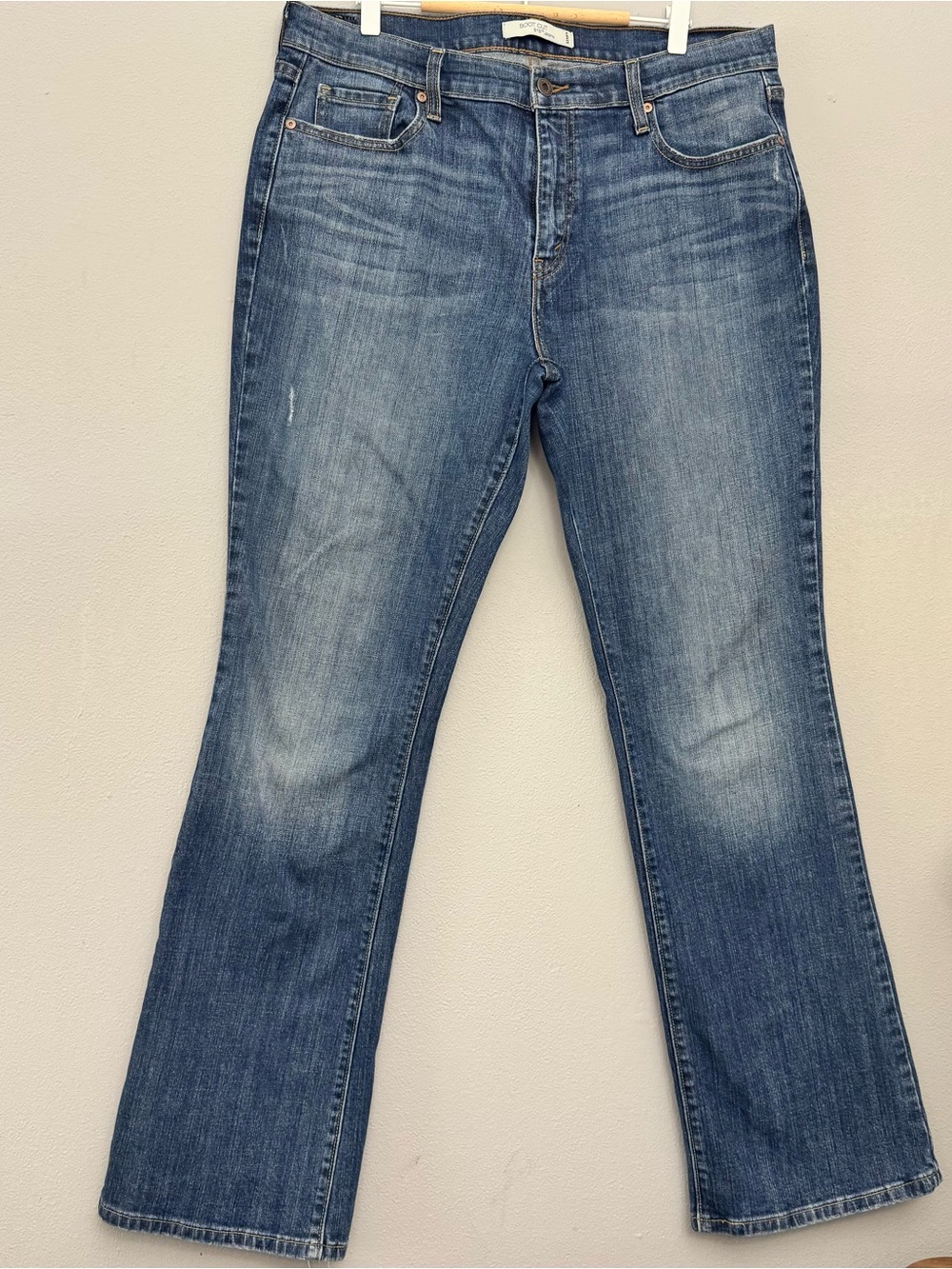 Levi's 515 Bootcut Jeans Medium Wash Studded Flap Pocket Y2K Vintage Denim Sz 14